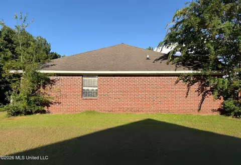 Exterior - 1107 SE 2nd St, Magee, MS 39111 photo 3 of 3