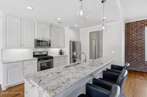 Kitchen - 306 Woodscape Cv, Canton, MS 39046 photo 3 of 3