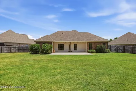 Exterior - 306 Woodscape Cv, Canton, MS 39046 photo 3 of 5