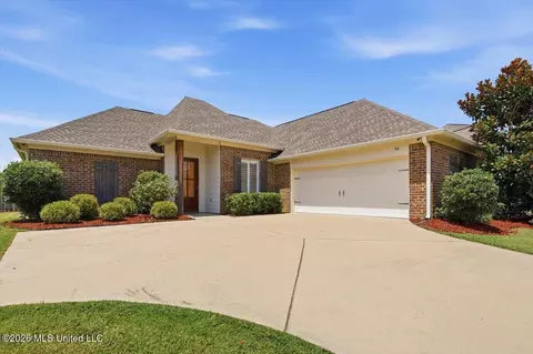 306 Woodscape Cv, Canton, MS 39046