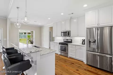 Kitchen - 306 Woodscape Cv, Canton, MS 39046 photo 1 of 3