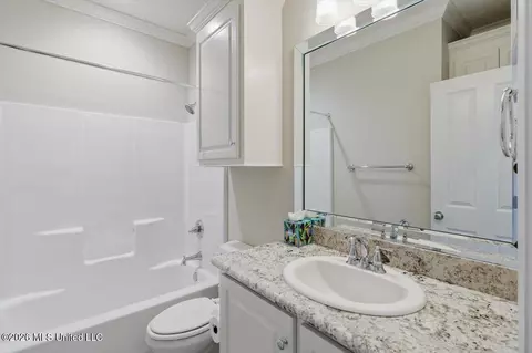 Bath - 306 Woodscape Cv, Canton, MS 39046 photo 3 of 3