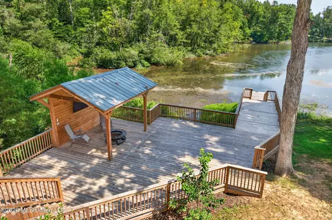 Exterior - 2881 Cr 424, Ripley, MS 38663 photo 6 of 9