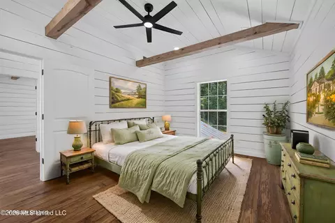 Bedroom - 2881 Cr 424, Ripley, MS 38663 photo 3 of 3