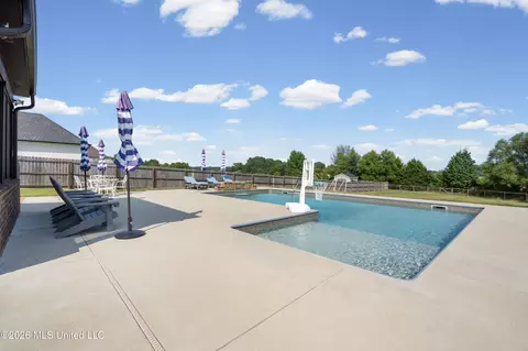 Exterior - 3158 Mckenna Way, Hernando, MS 38632 photo 7 of 13