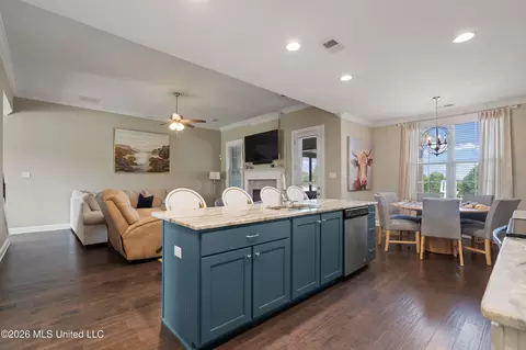 Kitchen - 3158 Mckenna Way, Hernando, MS 38632 photo 2 of 3