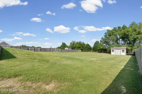 Exterior - 3158 Mckenna Way, Hernando, MS 38632 photo 11 of 13