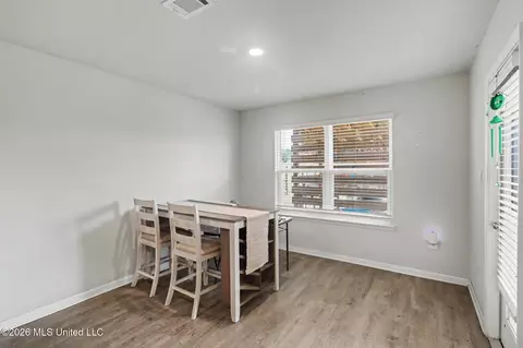 Dining - 1059 Enclave Cir, Long Beach, MS 39560 photo 1 of 1