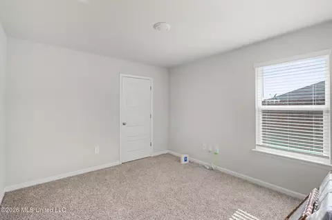 Bedroom - 1059 Enclave Cir, Long Beach, MS 39560 photo 2 of 5
