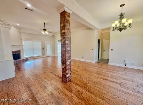 Living - 502 Eternal Ct, Brandon, MS 39042 photo 1 of 4