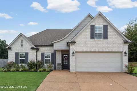 2467 Copper St, Southaven, MS 38672
