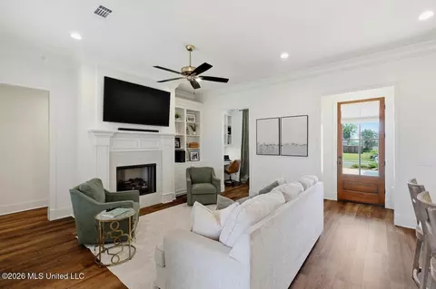 Living - 133 Hunters Way, Canton, MS 39046 photo 1 of 1