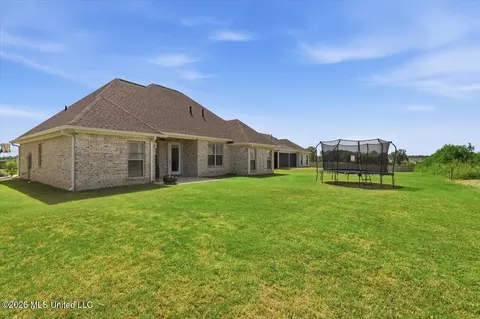 Exterior - 133 Hunters Way, Canton, MS 39046 photo 6 of 9