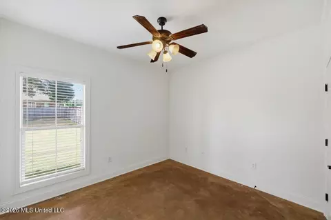 Bedroom - 115 Kings Xing, Canton, MS 39046 photo 1 of 2