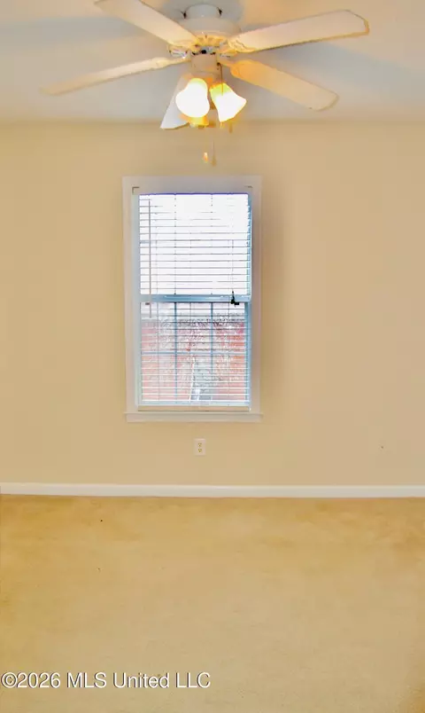 Bedroom - 3292 Big Ben, Hernando, MS 38632 photo 4 of 5