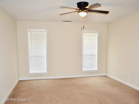 Bedroom - 3292 Big Ben, Hernando, MS 38632 photo 2 of 5