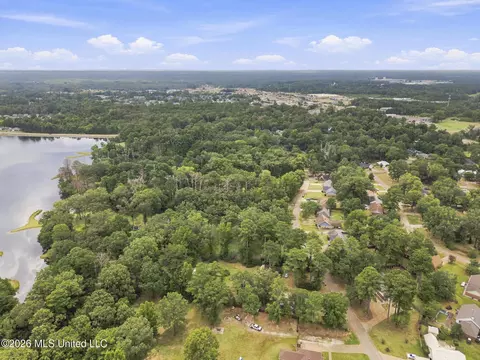 Lake Dockery Road, Byram, MS 39272 photo 4