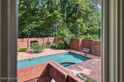 Exterior - 3851 Old Canton Rd, Jackson, MS 39216 photo 5 of 13