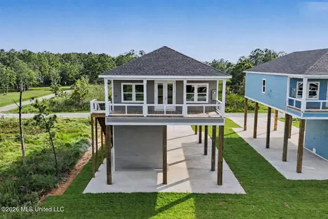 4120 11th Ave, Bay Saint Louis, MS 39520