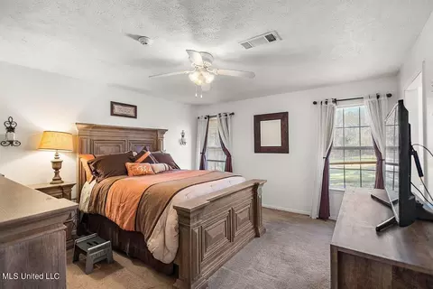 Bedroom - 1085 Thomas Dr, Raymond, MS 39154 photo 1 of 3