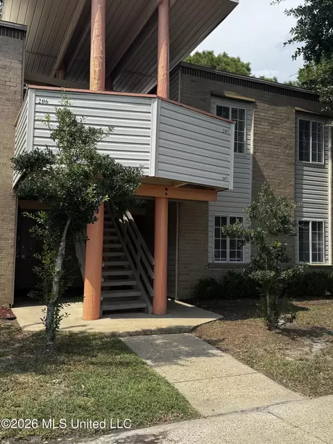 245 Mcdonnell Ave #107, Biloxi, MS 39531