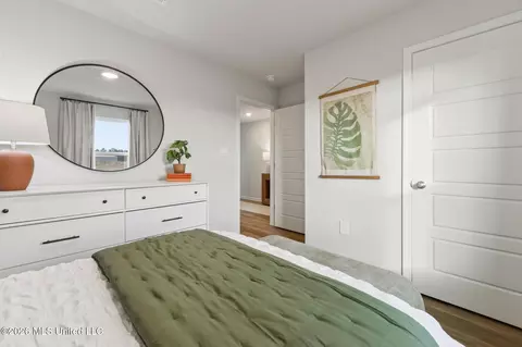 Bedroom - 5047 Quail Ridge Dr, Jackson, MS 39212 photo 5 of 5