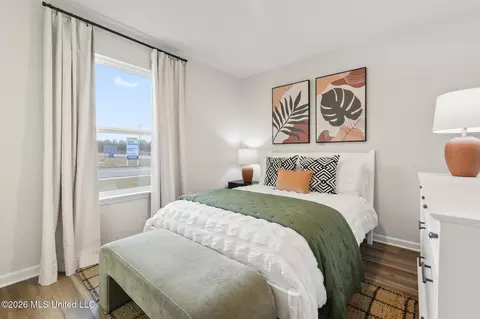 Bedroom - 5047 Quail Ridge Dr, Jackson, MS 39212 photo 4 of 5