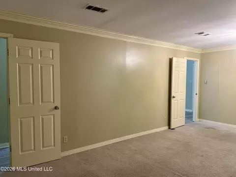 Bedroom - 104 Arrowhead Dr, Natchez, MS 39120 photo 1 of 6