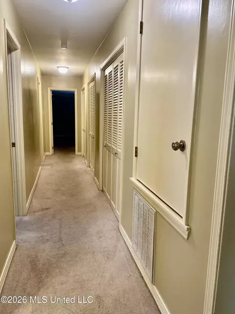 Entry Way - 104 Arrowhead Dr, Natchez, MS 39120 photo 1 of 1