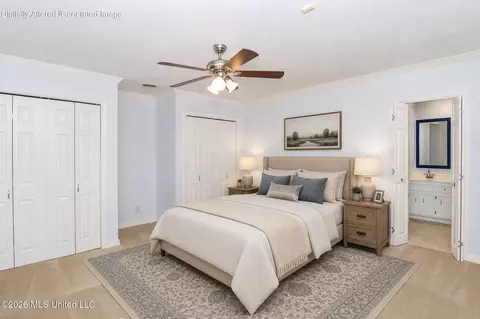 Bedroom - 37 Sunline Dr, Brandon, MS 39042 photo 1 of 12