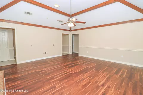 Living - 37 Sunline Dr, Brandon, MS 39042 photo 5 of 5