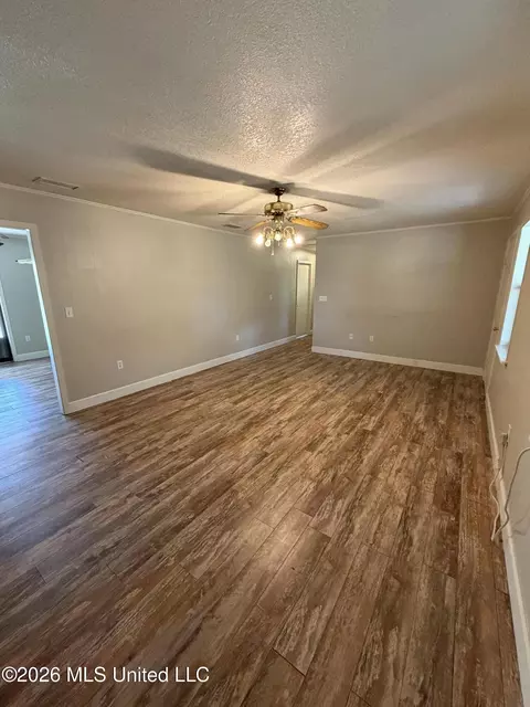 Living - 149 Henderson Dr, Lucedale, MS 39452 photo 1 of 1