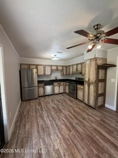 Kitchen - 149 Henderson Dr, Lucedale, MS 39452 photo 1 of 1