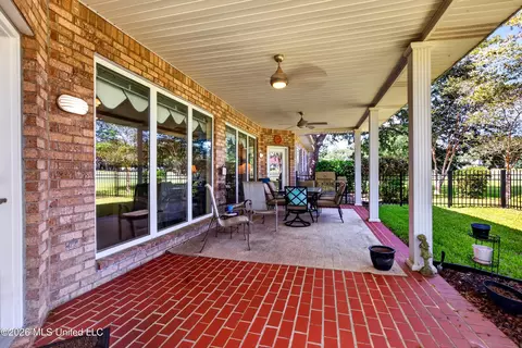 Exterior - 56135 E Diamondhead Dr, Diamondhead, MS 39525 photo 3 of 9