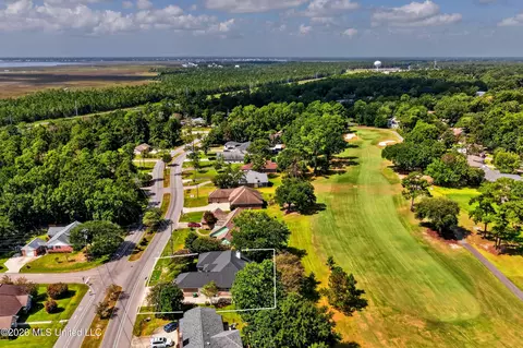 View/Area - 56135 E Diamondhead Dr, Diamondhead, MS 39525 photo 1 of 4