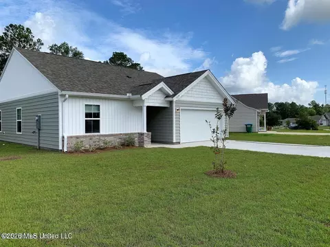 13133 Turtle Creek Pkwy, Gulfport, MS 39503