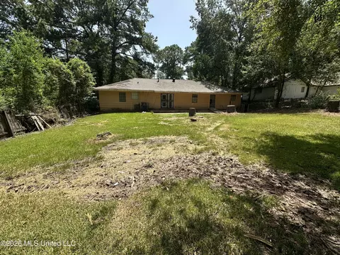 Exterior - 1746 Dorgan St, Jackson, MS 39204 photo 4 of 4