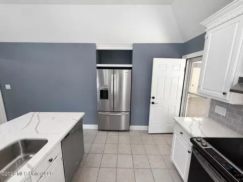 Other - 3060 Windwood Cir, Flowood, MS 39232 photo 1 of 10