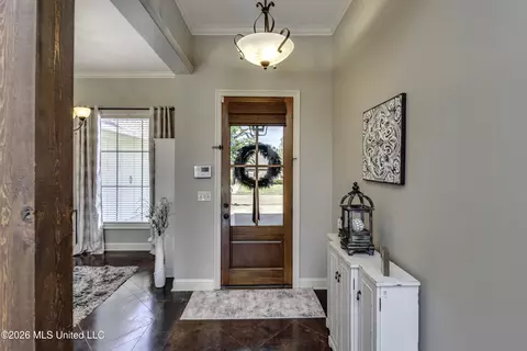 Entry Way - 801 Windlass Cv, Brandon, MS 39047 photo 1 of 3