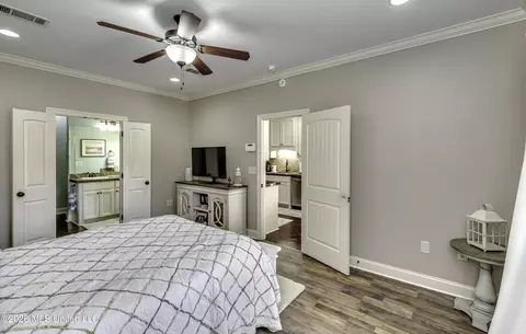 Bedroom - 801 Windlass Cv, Brandon, MS 39047 photo 7 of 10