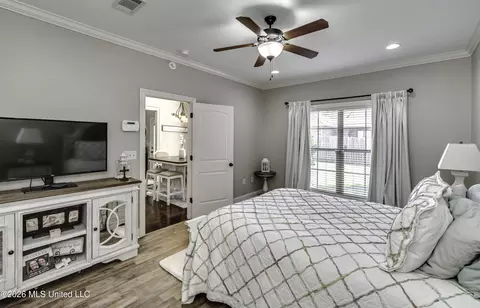 Bedroom - 801 Windlass Cv, Brandon, MS 39047 photo 9 of 10