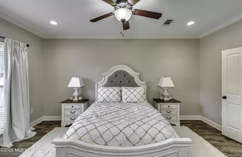 Bedroom - 801 Windlass Cv, Brandon, MS 39047 photo 5 of 10