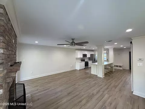 Living - 248 Highpoint Dr, Diamondhead, MS 39525 photo 3 of 3