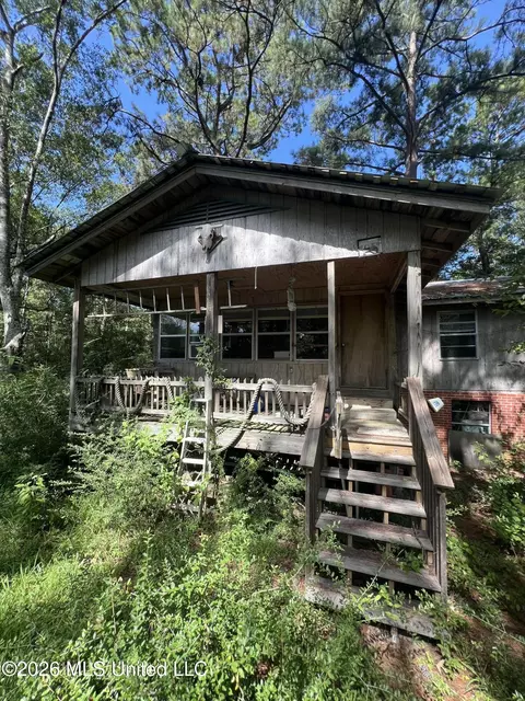 Exterior - 15546 Broadus Rd, Saucier, MS 39574 photo 4 of 10