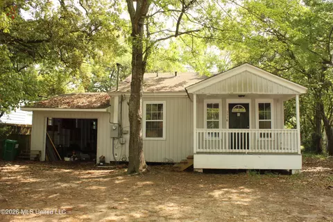 1110 Williams St, Pascagoula, MS 39567