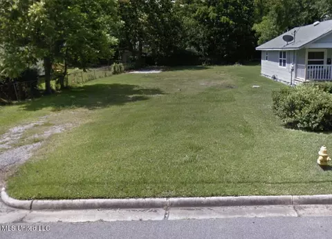 1408 Polk Ave, Pascagoula, MS 39567