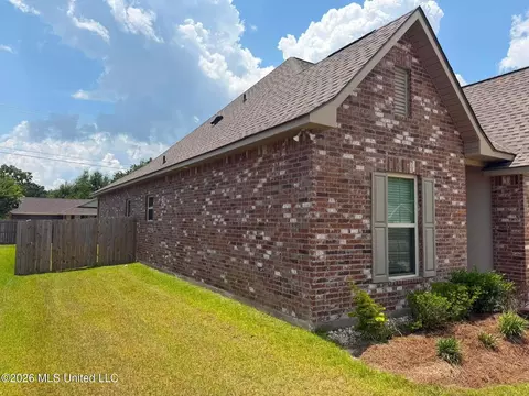 Exterior - 857 Ahoy Dr, Biloxi, MS 39532 photo 2 of 3