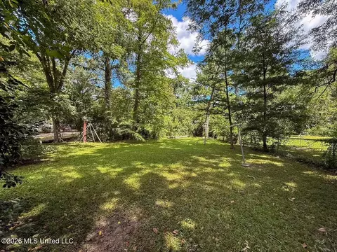 Exterior - 703 Avenue E, Mccomb, MS 39648 photo 9 of 9