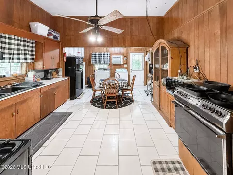 Kitchen - 703 Avenue E, Mccomb, MS 39648 photo 1 of 2