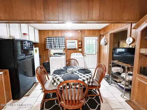 Other - 703 Avenue E, Mccomb, MS 39648 photo 2 of 5